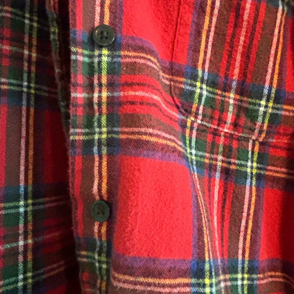 LL Bean relaxed fit flannel button down - Picture 3 of 3